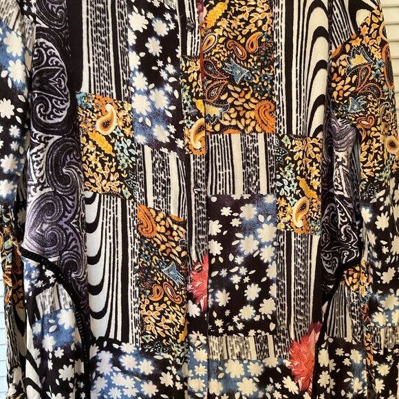 MINKPINK Women’s Blouse Mixed Print Hi Lo Lightweight Collared Button Front, XS - Picture 4 of 14